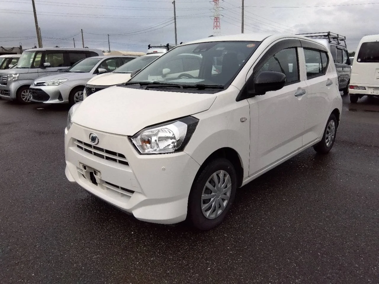 Daihatsu Mira e:S LA350S 2021